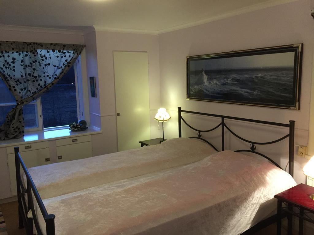 Stora Djuloe Vandrarhem Katrineholm Oda fotoğraf